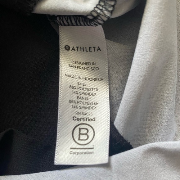 Athleta Floral Athletic Shorts - Picture 3 of 6